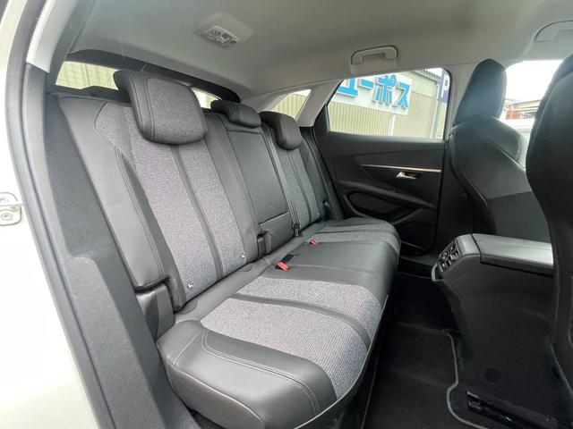 ３００８ ブルーＨＤｉ　クリーンエディション　ユーザー買取車　純正ナビ　Ｒカメラ　ハーフレザーシート（16枚目）