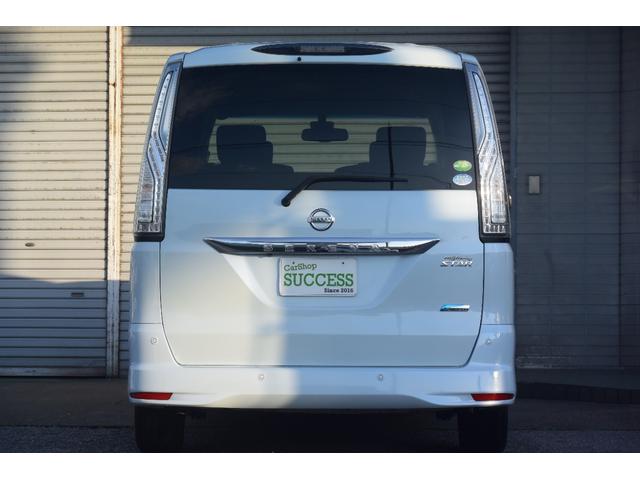 セレナ ハイウェイスター Vセレ+セーフティ SHV Aセフ 特別仕様車・ハイブリッド車・Pスターター・インテリジェントキー・純正8インチナビ・両パワ・Aスト・Bluetooth・アラウンドビューモニター・レーンキーピング・レーダーブレーキ・クルコン・(18枚目)