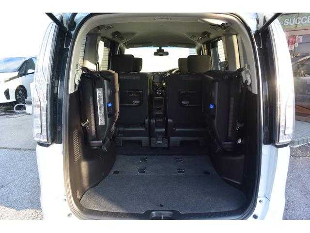 セレナ ハイウェイスター Vセレ+セーフティ SHV Aセフ 特別仕様車・ハイブリッド車・Pスターター・インテリジェントキー・純正8インチナビ・両パワ・Aスト・Bluetooth・アラウンドビューモニター・レーンキーピング・レーダーブレーキ・クルコン・(24枚目)