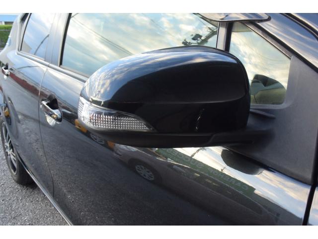 アクア Ｓ　ユーザー様仕入・ハイブリッド車・ヘッドライトウォッシャー・運転席助手席シートヒーター・Ｐスターター・スマートキー・純正メモリーナビ・ＬＥＤライト・社外１５インチ・カラーレーンガイド付きＢモニター（24枚目）