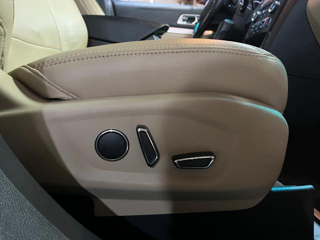 エクスプローラー ＸＬＴ　エコブースト　後期（23枚目）