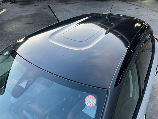 Ｃ３ シャイン　デビューエディション　ディーラー車　コントラストルーフ　スマートキー　プッシュスタート　テップレザーファブリックコンビシート　ディスプレイオーディオ　バックカメラ　ＥＴＣ（9枚目）