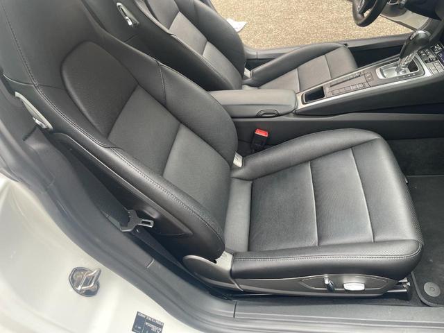９１１ ９１１カレラ　ディーラー車　４本出しスポーツエキゾーストマフラー　Ｂｌｕｅｔｏｏｔｈフルセグ地デジナビ　バックカメラ　ＥＴＣ　２０インチアルミホイール　ＬＥＤポジション　パドルシフト　シートクーラー　シートヒーター（30枚目）