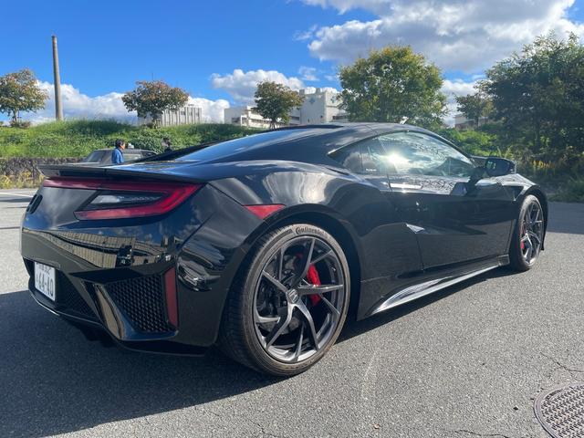 ＮＳＸ ベースグレード　カーボンセラミックブレーキローター　セミアニリンレザーアルカンターラ　パワーシート　アルカンターラルーフ　ｂｌｕｅｔｏｏｔｈ　フルセグナビ　バックカメラ（5枚目）