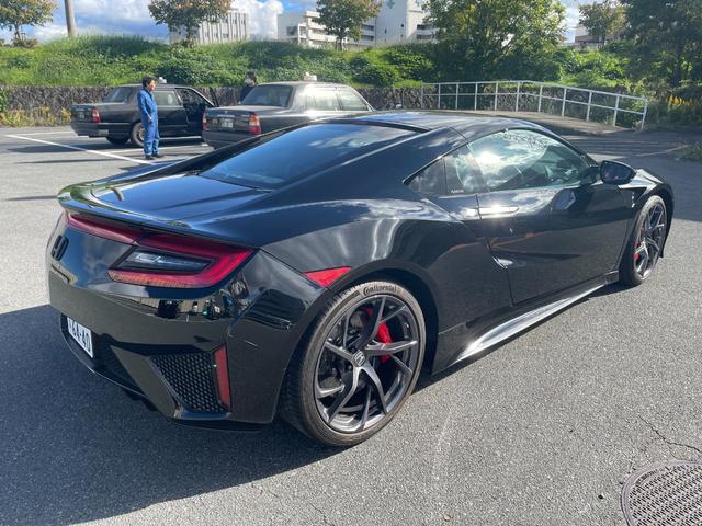 ＮＳＸ ベースグレード　カーボンセラミックブレーキローター　セミアニリンレザーアルカンターラ　パワーシート　アルカンターラルーフ　ｂｌｕｅｔｏｏｔｈ　フルセグナビ　バックカメラ（6枚目）