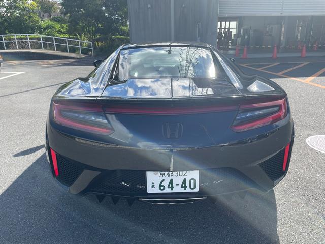 ＮＳＸ ベースグレード　カーボンセラミックブレーキローター　セミアニリンレザーアルカンターラ　パワーシート　アルカンターラルーフ　ｂｌｕｅｔｏｏｔｈ　フルセグナビ　バックカメラ（7枚目）