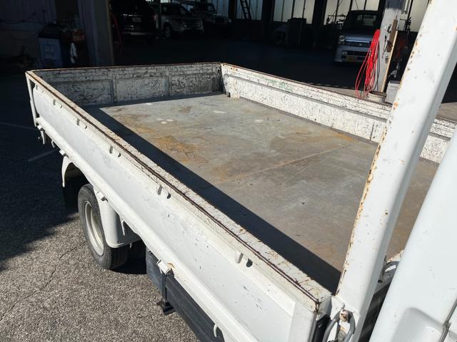 バネットトラック スーパーローＤＸ　低床　リアＷタイヤ　低床　令和７年４月１５．３万キロ当工場でタイミングベルト交換　エアコン修理済　令和７年１０月セルモーター交換（12枚目）