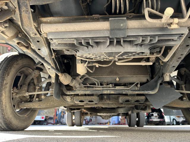 バネットトラック スーパーローＤＸ　低床　リアＷタイヤ　低床　令和７年４月１５．３万キロ当工場でタイミングベルト交換　エアコン修理済　令和７年１０月セルモーター交換（16枚目）