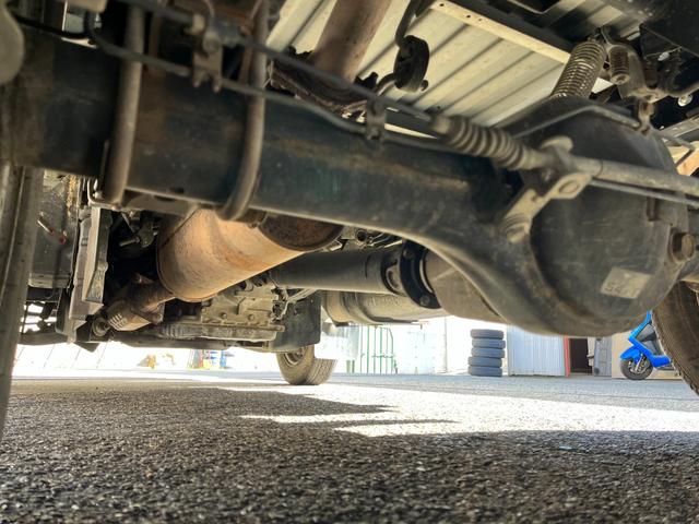 バネットトラック スーパーローＤＸ　低床　リアＷタイヤ　低床　令和７年４月１５．３万キロ当工場でタイミングベルト交換　エアコン修理済　令和７年１０月セルモーター交換（19枚目）