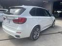 Ｘ５ ｘＤｒｉｖｅ　３５ｄ　Ｍスポーツ　黒本革シート　パノラマサンルーフ　２０インチアルミホイール　クルーズコントロール　純正ナビ　ｂｌｕｅｔｏｏｔｈ　フルセグＴＶ／ＤＶＤ　３６０全方位カメラ　シートヒーター　パワーシート　パワーバックドア（7枚目）