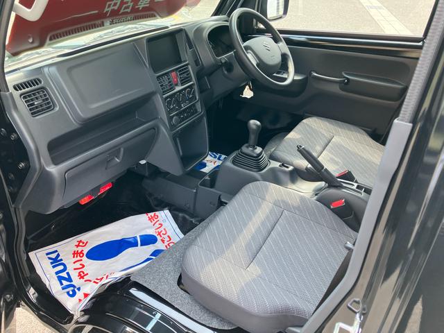 スーパーキャリイ スーパーキャリイ　Ｘ　５型　４ＷＤ　５ＭＴ　当社試乗車使用　オートライト　スズキセーフティーサポート　衝突被害軽減システム　横滑り防止機能　４ＷＤ　５ＭＴ（7枚目）