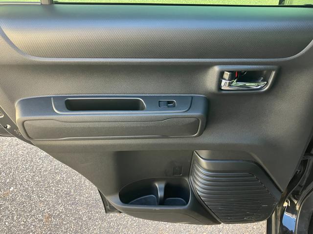 ハスラー Ｊスタイル　９インチナビ　衝突軽減ブレーキ付き　バックカメラ　オートライト　Ｂｌｕｅｔｏｏｔｈ　純正ナビ　プッシュスタート　シートヒーター　オートエアコン　スズキセーフティーサポート　衝突被害軽減システム　アイドリングストップ　横滑り防止機能（35枚目）