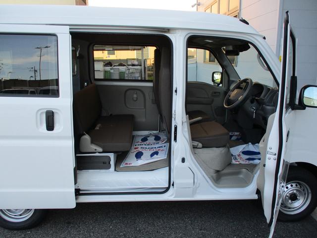 エブリイ ＰＡリミテッド　６型　ＬＥＤヘッドランプ　当社試乗車　オートライト　スライドドア　スズキセーフティーサポート　アイドリングストップ　衝突安全ボディ（17枚目）
