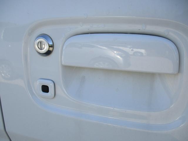 エブリイ ＪＯＩＮ　６型　プッシュスタート　全席パワーウインドウ　オートライト　スライドドア　プッシュスタート　シートヒーター　衝突被害軽減システム　アイドリングストップ　衝突安全ボディ　盗難防止システム（32枚目）