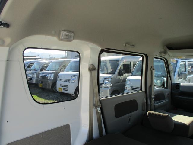 エブリイ ＪＯＩＮ　６型　プッシュスタート　全席パワーウインドウ　オートライト　スライドドア　プッシュスタート　シートヒーター　衝突被害軽減システム　アイドリングストップ　衝突安全ボディ　盗難防止システム（41枚目）