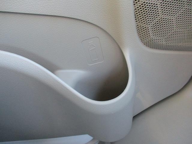 エブリイ ＪＯＩＮ　６型　プッシュスタート　全席パワーウインドウ　オートライト　スライドドア　プッシュスタート　シートヒーター　衝突被害軽減システム　アイドリングストップ　衝突安全ボディ　盗難防止システム（53枚目）