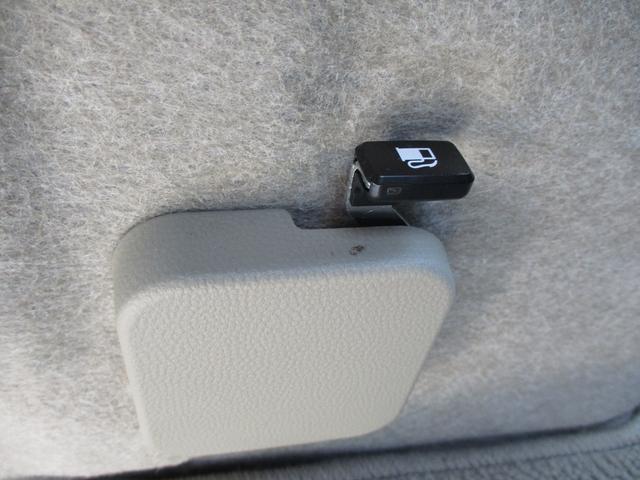 エブリイ ＪＯＩＮ　６型　プッシュスタート　全席パワーウインドウ　オートライト　スライドドア　プッシュスタート　シートヒーター　衝突被害軽減システム　アイドリングストップ　衝突安全ボディ　盗難防止システム（65枚目）