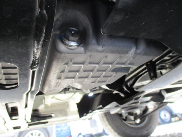 エブリイ ＪＯＩＮ　６型　プッシュスタート　全席パワーウインドウ　オートライト　スライドドア　プッシュスタート　シートヒーター　衝突被害軽減システム　アイドリングストップ　衝突安全ボディ　盗難防止システム（70枚目）