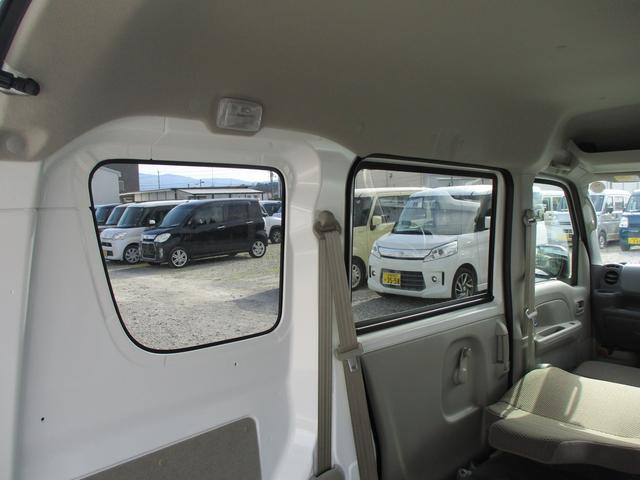 エブリイ ＰＡリミテッド　６型　４ＷＤ　前後ブレーキサポート　オートライト　スライドドア　スズキセーフティーサポート　４ＷＤ　アイドリングストップ　横滑り防止機能　衝突安全ボディ（38枚目）