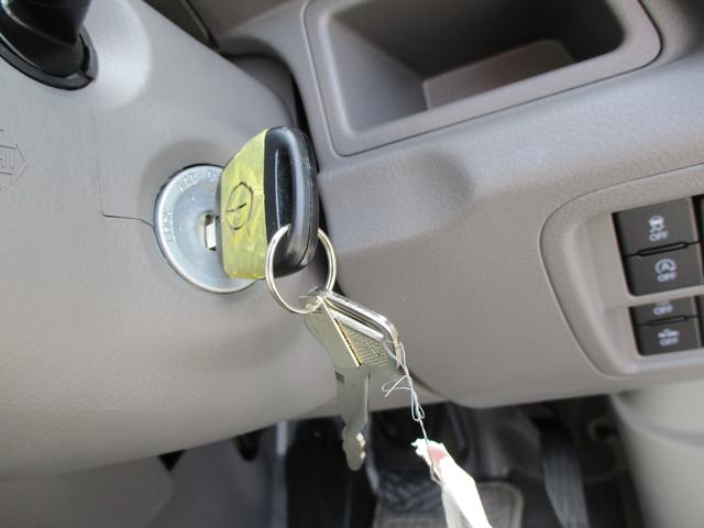 エブリイ ＰＡリミテッド　６型　４ＷＤ　前後ブレーキサポート　オートライト　スライドドア　スズキセーフティーサポート　４ＷＤ　アイドリングストップ　横滑り防止機能　衝突安全ボディ（46枚目）