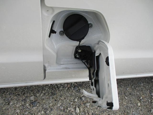 エブリイ ＰＡリミテッド　６型　４ＷＤ　前後ブレーキサポート　オートライト　スライドドア　スズキセーフティーサポート　４ＷＤ　アイドリングストップ　横滑り防止機能　衝突安全ボディ（66枚目）