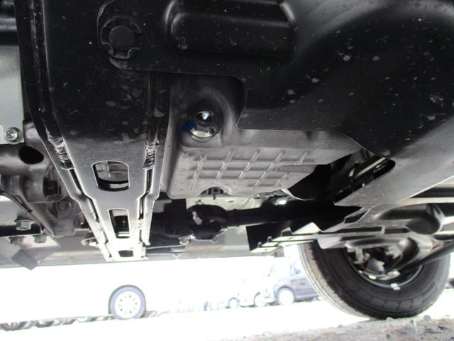 エブリイ ＰＡリミテッド　６型　４ＷＤ　前後ブレーキサポート　オートライト　スライドドア　スズキセーフティーサポート　４ＷＤ　アイドリングストップ　横滑り防止機能　衝突安全ボディ（70枚目）