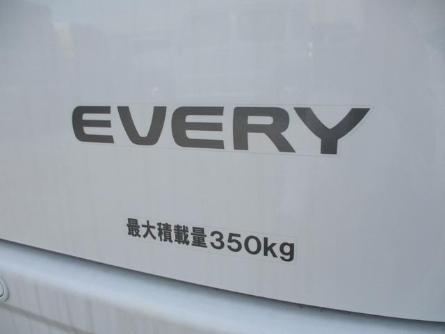 エブリイ ＰＡリミテッド　６型　４ＷＤ　前後ブレーキサポート　オートライト　スライドドア　スズキセーフティーサポート　４ＷＤ　アイドリングストップ　横滑り防止機能　衝突安全ボディ（74枚目）