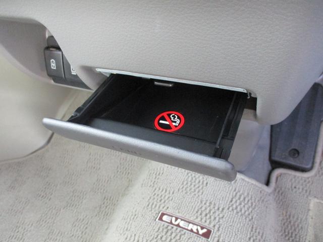 店頭ではスズキ高年式車を中心に、安心してお選びいただける中古車を豊富に揃えております。