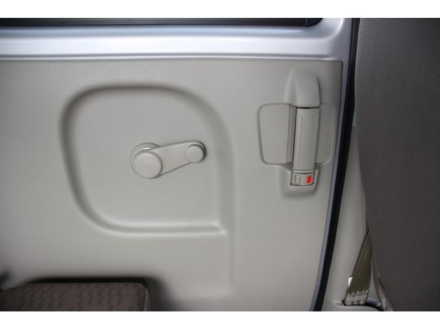 エブリイ ＰＡ　６型　衝突被害軽減ブレーキ　集中ドアロック　試乗車　オートライト　スライドドア　衝突被害軽減システム　アイドリングストップ　衝突安全ボディ（42枚目）