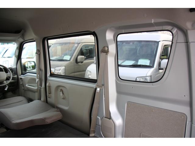 エブリイ ＰＡ　６型　衝突被害軽減ブレーキ　集中ドアロック　試乗車　オートライト　スライドドア　衝突被害軽減システム　アイドリングストップ　衝突安全ボディ（45枚目）