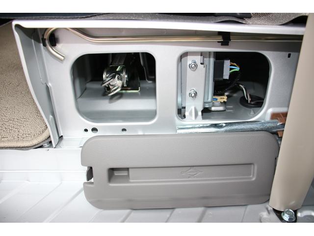 エブリイ ＰＡ　６型　衝突被害軽減ブレーキ　集中ドアロック　試乗車　オートライト　スライドドア　衝突被害軽減システム　アイドリングストップ　衝突安全ボディ（64枚目）