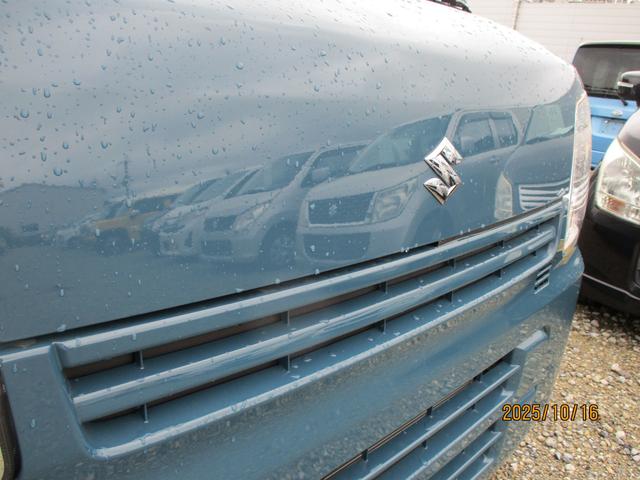 エブリイ ＰＡリミテッド　６型　　４ＷＤ　キーレス　パワーウインドウ　オートライト　スライドドア　４ＷＤ　衝突被害軽減システム　アイドリングストップ　衝突安全ボディ（28枚目）