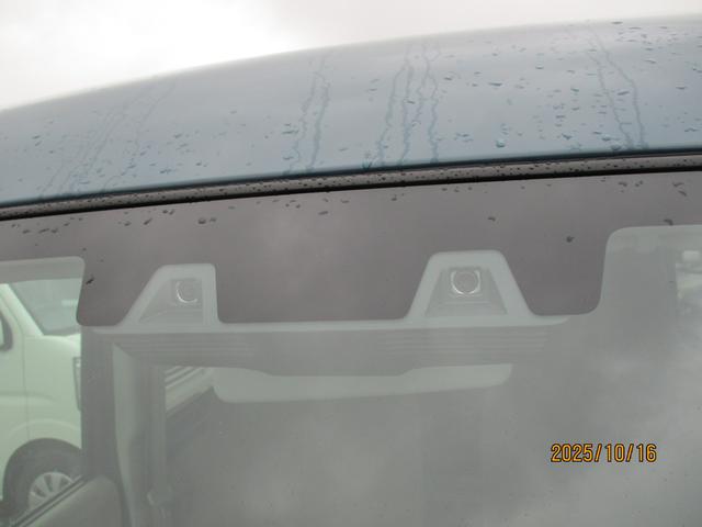 エブリイ ＰＡリミテッド　６型　　４ＷＤ　キーレス　パワーウインドウ　オートライト　スライドドア　４ＷＤ　衝突被害軽減システム　アイドリングストップ　衝突安全ボディ（30枚目）