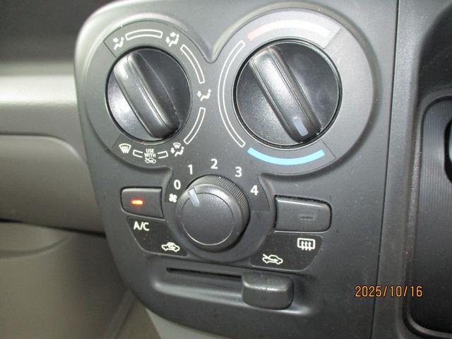 エブリイ ＰＡリミテッド　６型　　４ＷＤ　キーレス　パワーウインドウ　オートライト　スライドドア　４ＷＤ　衝突被害軽減システム　アイドリングストップ　衝突安全ボディ（47枚目）