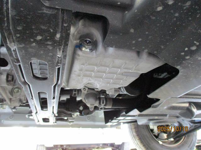 エブリイ ＪＯＩＮターボ　６型　４ＷＤ　モニター付きオーディオ　バックカメラ　オートライト　スライドドア　プッシュスタート　シートヒーター　４ＷＤ　衝突被害軽減システム　アイドリングストップ　衝突安全ボディ　盗難防止システム（68枚目）