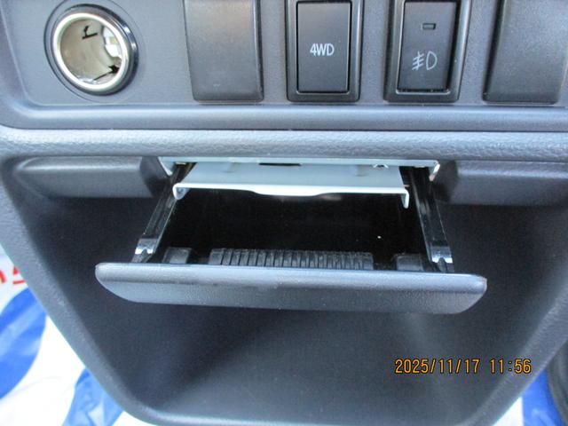 キャリイトラック ＫＸ　２型　ＬＥＤ　キーレス　パワーウインドウ　社外アルミ　４ＷＤ　ワンオーナー　衝突安全ボディ（75枚目）