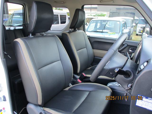 ジムニー ＬＡＮＤ　ＶＥＮＴＵＲＥ　１０型　４ＷＤ　ナビ＆リアカメラ　ドライブレコーダー　バックカメラ　純正ナビ　シートヒーター　４ＷＤ　衝突安全ボディ（3枚目）