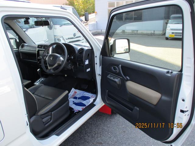 ジムニー ＬＡＮＤ　ＶＥＮＴＵＲＥ　１０型　４ＷＤ　ナビ＆リアカメラ　ドライブレコーダー　バックカメラ　純正ナビ　シートヒーター　４ＷＤ　衝突安全ボディ（18枚目）