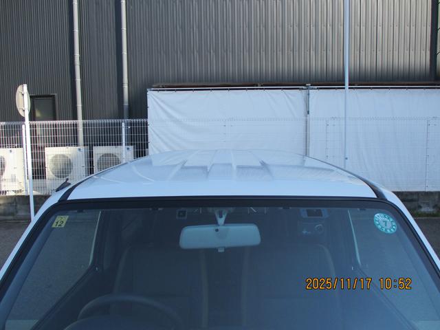 ジムニー ＬＡＮＤ　ＶＥＮＴＵＲＥ　１０型　４ＷＤ　ナビ＆リアカメラ　ドライブレコーダー　バックカメラ　純正ナビ　シートヒーター　４ＷＤ　衝突安全ボディ（28枚目）