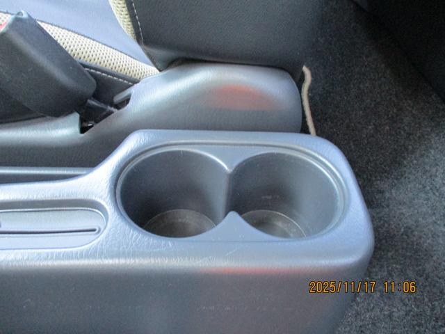 ジムニー ＬＡＮＤ　ＶＥＮＴＵＲＥ　１０型　４ＷＤ　ナビ＆リアカメラ　ドライブレコーダー　バックカメラ　純正ナビ　シートヒーター　４ＷＤ　衝突安全ボディ（61枚目）