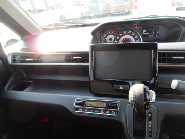 ワゴンＲカスタムＺ カスタムＺ　ＨＹＢＲＩＤ　ＺＸ　４型　セイフティーサポート　オートライト　プッシュスタート　シートヒーター　オートエアコン　スズキセーフティーサポート　アイドリングストップ　横滑り防止機能　衝突安全ボディ　盗難防止システム（12枚目）