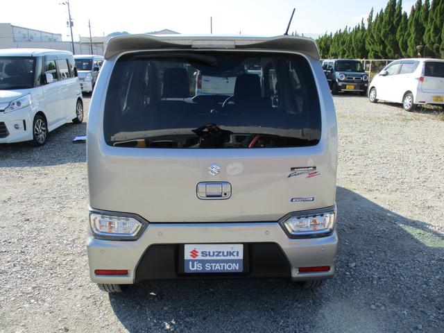 ワゴンＲカスタムＺ カスタムＺ　ＨＹＢＲＩＤ　ＺＸ　４型　セイフティーサポート　オートライト　プッシュスタート　シートヒーター　オートエアコン　スズキセーフティーサポート　アイドリングストップ　横滑り防止機能　衝突安全ボディ　盗難防止システム（17枚目）