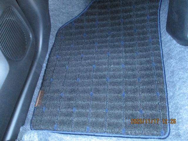 アルト ＨＹＢＲＩＤ　Ｓ　２型　モニター付オーディオ　当社試乗車　バックカメラ　オートライト　シートヒーター　スズキセーフティーサポート　アイドリングストップ　横滑り防止機能　衝突安全ボディ（54枚目）