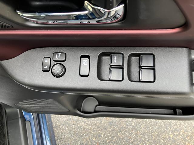 スペーシアカスタム カスタム HYBRID XS 当社試乗車使用 全方位カメラ バックカメラ オートライト Bluetooth スライドドア 純正ナビ プッシュスタート シートヒーター オートエアコン 禁煙車 スズキセーフティーサポート 衝突被害軽減システム アイドリングストップ(34枚目)