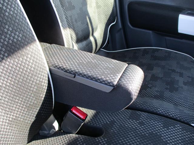 ハスラー G MR31S.MR41S 2型 ナビ&バックカメラ フォグ バックカメラ 純正ナビ プッシュスタート シートヒーター オートエアコン 衝突被害軽減システム アイドリングストップ 衝突安全ボディ 盗難防止システム(6枚目)