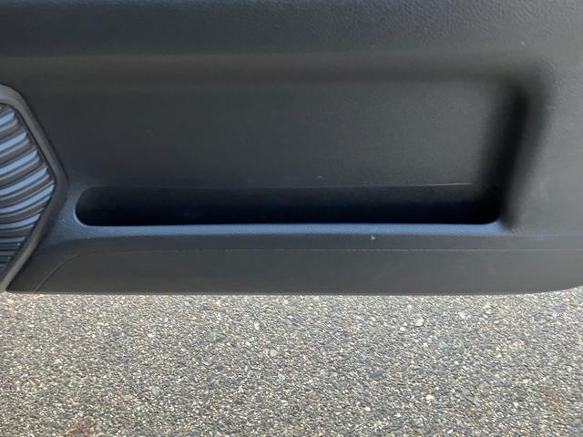 ハスラー Ｊスタイルターボ　ナビ　全方位カメラ付き　シートヒーター付き　バックカメラ　オートライト　Ｂｌｕｅｔｏｏｔｈ　純正ナビ　プッシュスタート　シートヒーター　オートエアコン　スズキセーフティーサポート　衝突被害軽減システム　アイドリングストップ　横滑り防止機能（35枚目）