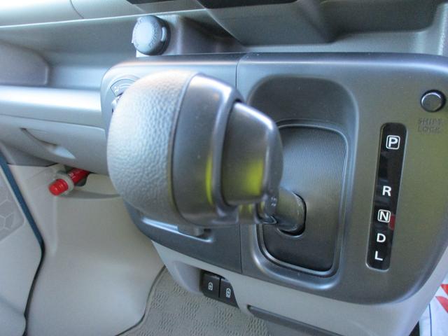 エブリイ ＰＡリミテッド　６型　衝突被害軽減ブレーキ　純正ドラレコ　ドライブレコーダー　オートライト　衝突被害軽減システム　アイドリングストップ　横滑り防止機能　衝突安全ボディ（46枚目）