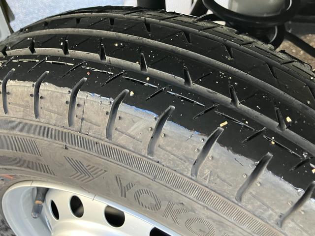 エブリイ ＰＡリミテッド　６型　衝突軽減ブレーキ付き　オートライト　スライドドア　禁煙車　スズキセーフティーサポート　衝突被害軽減システム　横滑り防止機能（29枚目）