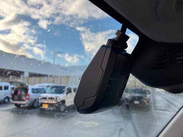 エブリイ ＰＡリミテッド　６型　衝突軽減ブレーキ付き　オートライト　スライドドア　禁煙車　スズキセーフティーサポート　衝突被害軽減システム　横滑り防止機能（63枚目）