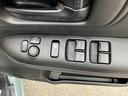 ＨＹＢＲＩＤ　Ｓ　２型　当社試乗車使用　９インチナビ　バックカメラ　オートライト　Ｂｌｕｅｔｏｏｔｈ　スライドドア　純正ナビ　プッシュスタート　シートヒーター　オートエアコン　禁煙車　スズキセーフティーサポート　衝突被害軽減システム　アイドリングストップ（33枚目）